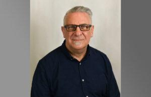 Erie native Angelo Natalie, former ‘Barney’ songwriter, finally attains a bachelor’s degree at age 71 Angelo Natalie